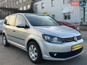 Авто Volkswagen Touran 2011 № 8708208