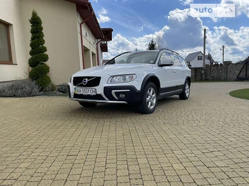 Авто Volvo Xc70 2015 № 8708229