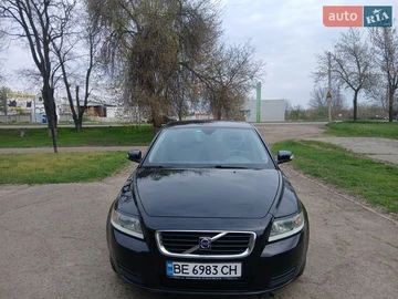 Авто Volvo V50 2008 № 8708353