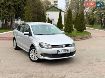 Авто Volkswagen Polo 2012 № 8708575