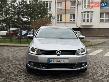 Авто Volkswagen Jetta 2013 № 8708594