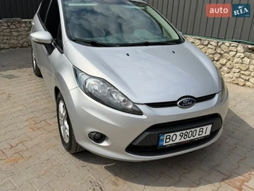 Авто Ford Fiesta 2010 № 8708800