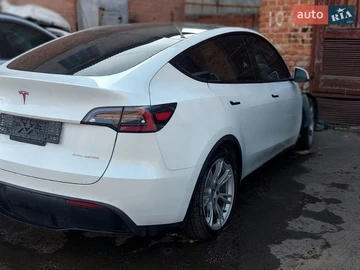 Авто Tesla Model Y 2020 № 8708817