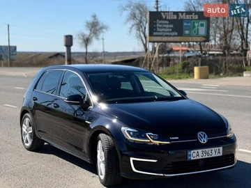 Авто Volkswagen E-Golf 2017 № 8708832