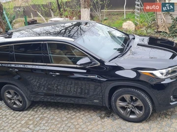 Авто Toyota Highlander 2017 № 8709036