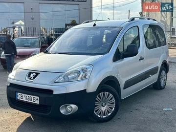 Авто Peugeot Partner 2010 № 8709080