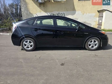 Авто Toyota Prius 2013 № 8709234