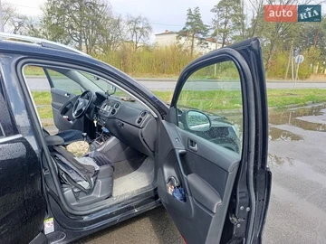 Авто Volkswagen Tiguan 2009 № 8709248