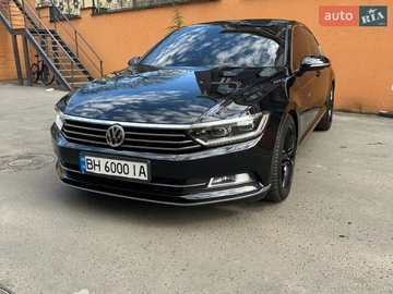 Авто Volkswagen Passat 2018 № 8709290