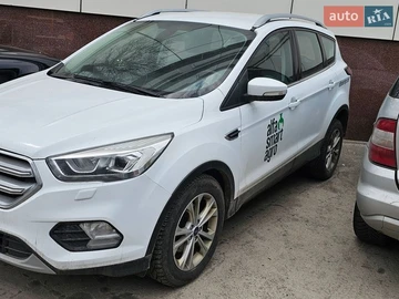 Авто Ford Kuga 2019 № 8709690