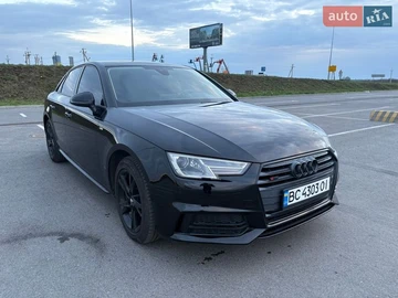 Авто Audi A4 2018 № 8709848