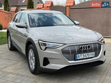 Авто Audi E-Tron 2020 № 8709876