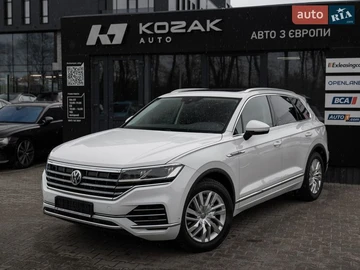Авто Volkswagen Touareg 2019 № 8709886