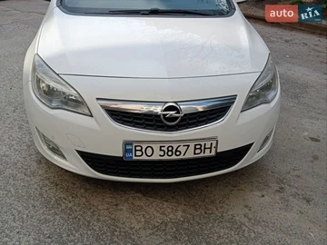 Авто Opel Astra 2011 № 8710072