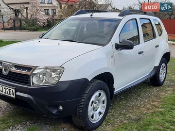 Авто Dacia Duster 2013 № 8710108