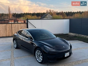 Авто Tesla Model 3 2020 № 8710377