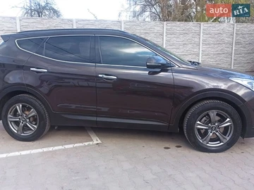 Авто Hyundai Santa Fe 2015 № 8710402