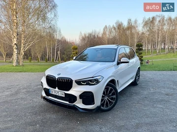 Авто BMW X5 2021 № 8710474