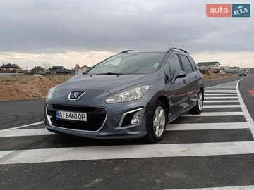 Авто Peugeot 308 2011 № 8710655