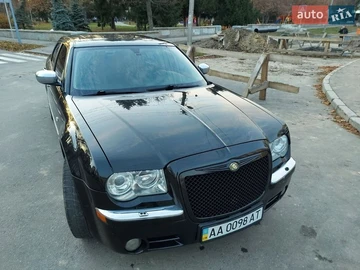 Авто Chrysler 300C 2006 № 8710658