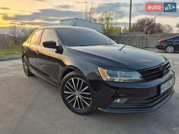Авто Volkswagen Jetta 2015 № 8710814