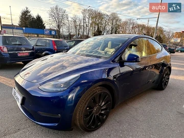Авто Tesla Model Y 2023 № 8710842