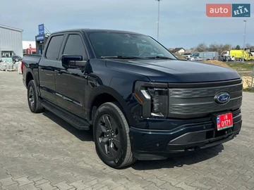 Авто Ford F-150 2023 № 8710848
