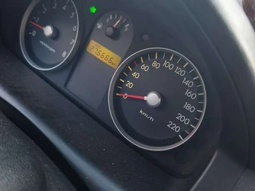 Авто Hyundai Getz 2006 № 8710896