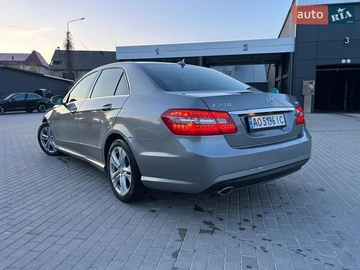 Авто Mercedes E-Class 2010 № 8710908