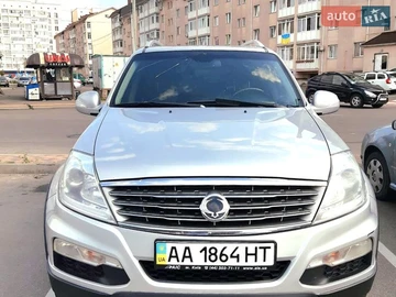 Авто SsangYong Rexton 2014 № 8711006