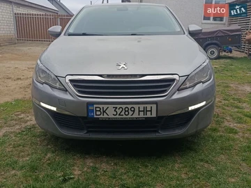 Авто Peugeot 308 2015 № 8711259