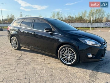 Авто Ford Focus 2013 № 8711391