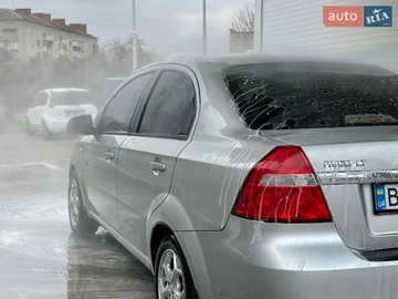 Авто Chevrolet Aveo 2007 № 8711720