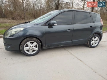 Авто Renault Grand Scenic 2010 № 8711721