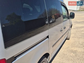 Авто Volkswagen Caddy 2006 № 8711725