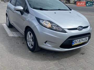 Авто Ford Fiesta 2010 № 8711954