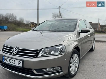 Авто Volkswagen Passat 2012 № 8712055