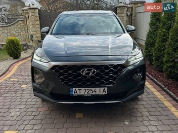 Авто Hyundai Santa Fe 2020 № 8712093