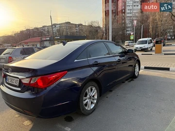 Авто Hyundai Sonata 2012 № 8712261