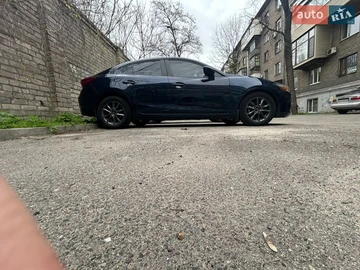 Авто Mazda 3 2016 № 8712415
