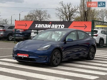 Авто Tesla Model 3 2023 № 8712451