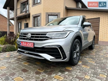 Авто Volkswagen Tiguan 2023 № 8712455