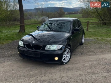 Авто BMW 1 Series 2004 № 8712602
