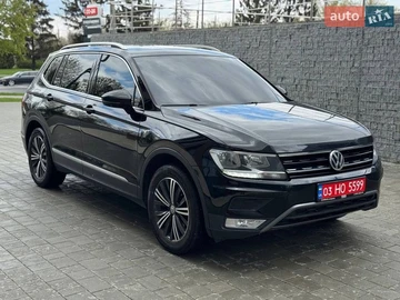 Авто Volkswagen Tiguan 2017 № 8712841