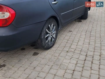 Авто Toyota Camry 2001 № 8713044