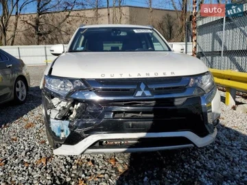 Авто Mitsubishi Outlander 2018 № 8713329