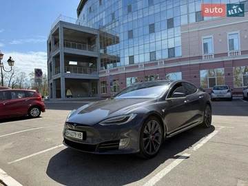 Авто Tesla Model S 2016 № 8713335
