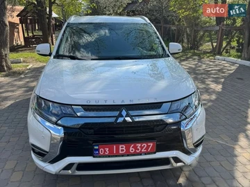 Авто Mitsubishi Outlander 2019 № 8713338
