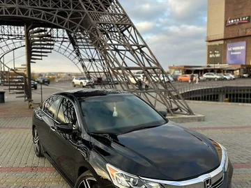 Авто Honda Accord 2017 № 8713689