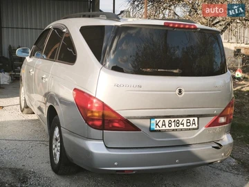 Авто SsangYong Rodius 2007 № 8713913